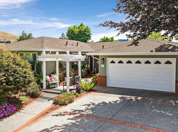524 Hillview Dr, Fremont, CA 94536