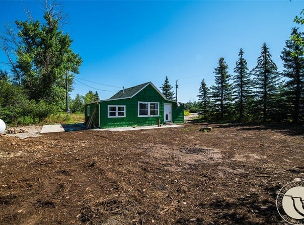 7611 US Highway 212, Roberts, MT 59070