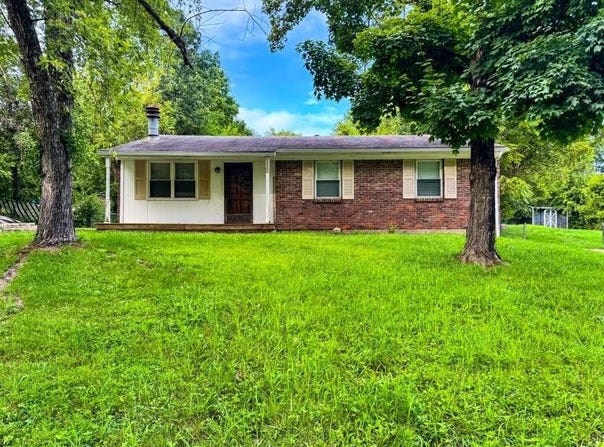 300 Gailane Street, Lawrenceburg, KY 40342