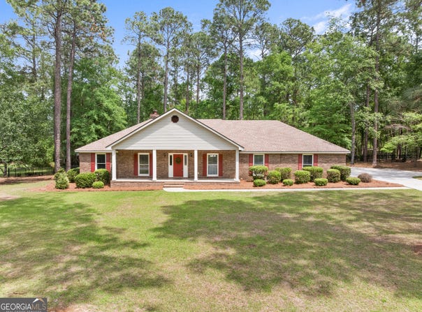 6 Myrtle, Statesboro, GA 30458