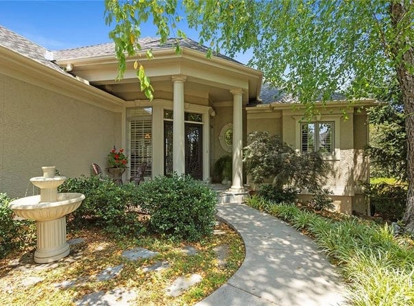 10610 N Garfield Avenue, Kansas City, MO 64155