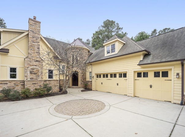 2501 Shadow Hills Court, Raleigh, NC 27612