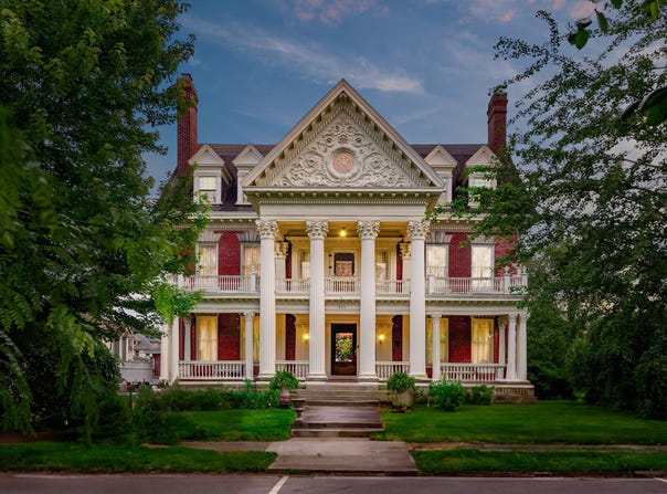 825 E Washington Street, Muncie, IN 47305