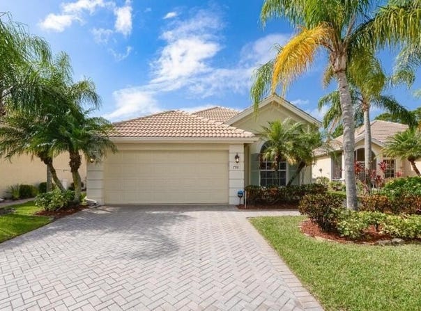 798 SW Munjack Circle, Port Saint Lucie, FL 34986