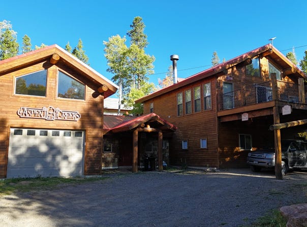 1124 HWY  11, Albany, WY 82070