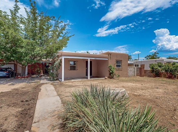 3805-3807 THAXTON Avenue SE, Albuquerque, NM 87108