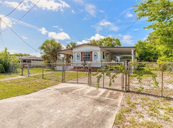 1305 ARROYO PARKWAY, ORMOND BEACH, FL 32174