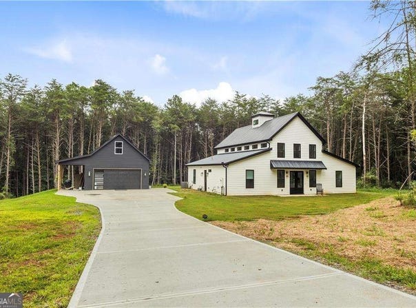 24 Plantation, Adairsville, GA 30103
