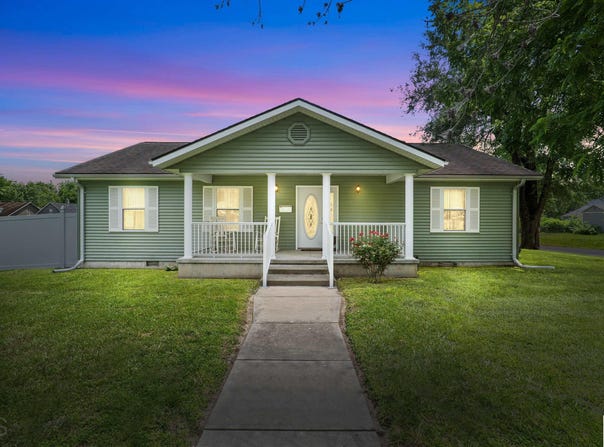 900 E 10th, Sedalia, MO 65301
