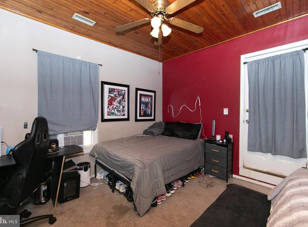 604 WHITE HORSE PIKE, OAKLYN, NJ 08107