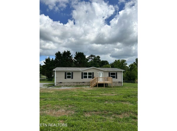 4821 Guinn Rd, Knoxville, TN 37931