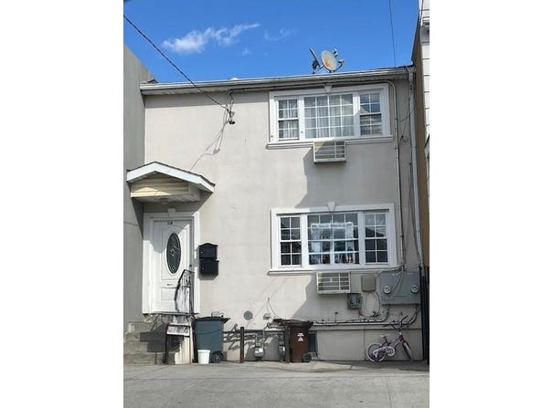 318 Beach 47th Street, Edgemere, NY 11691