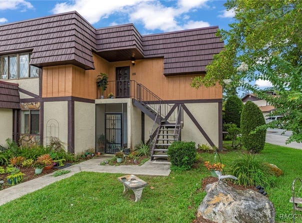 57 Douglas Street unit: 108, Homosassa, FL 34446