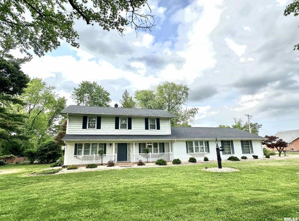 1 ESTATE Drive, Centralia, IL 62801