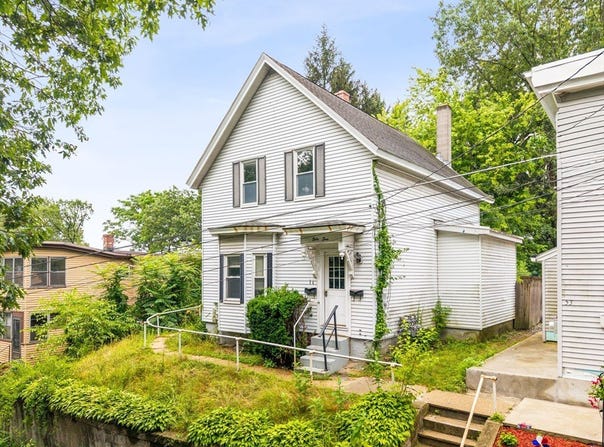 55 Smith Street, Fitchburg, MA 01420