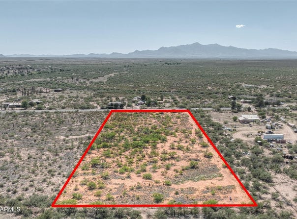 3273 S Naco Highway, Bisbee, AZ 85603