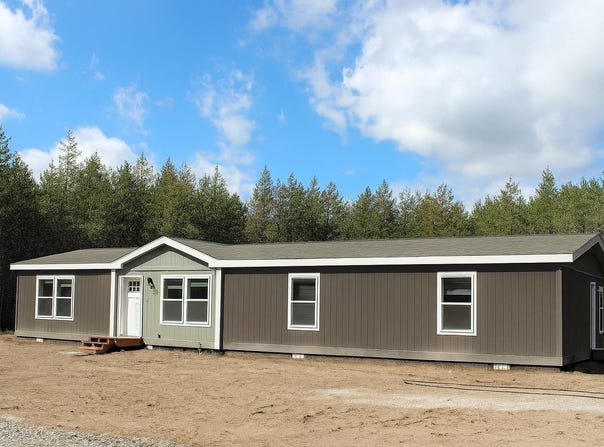 4122 Black Pine Way, Springdale, WA 99173