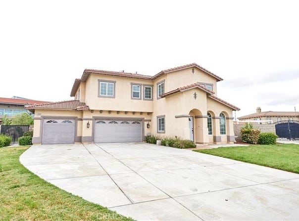 16299 Star Crest, Fontana, CA 92336