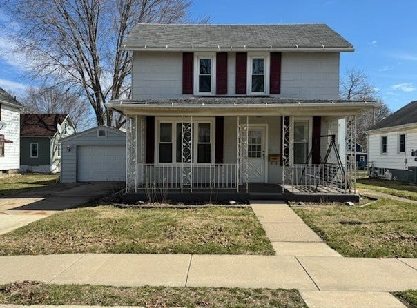 408 9th Avenue, Sterling, IL 61081