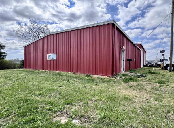 9093 142 Hwy, Stantonville, TN 38379