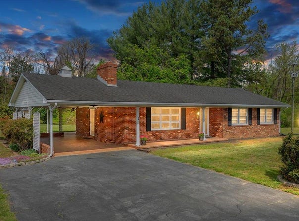 2 GREENFIELD ROAD, LURAY, VA 22835