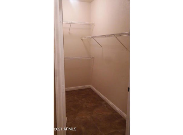 3236 E Chandler Boulevard, Phoenix, AZ 85048