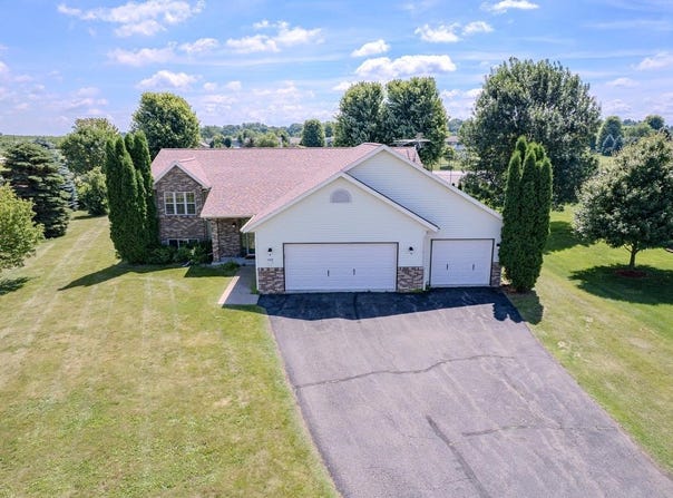 2078 GARY LEE DRIVE, Kronenwetter, WI 54455