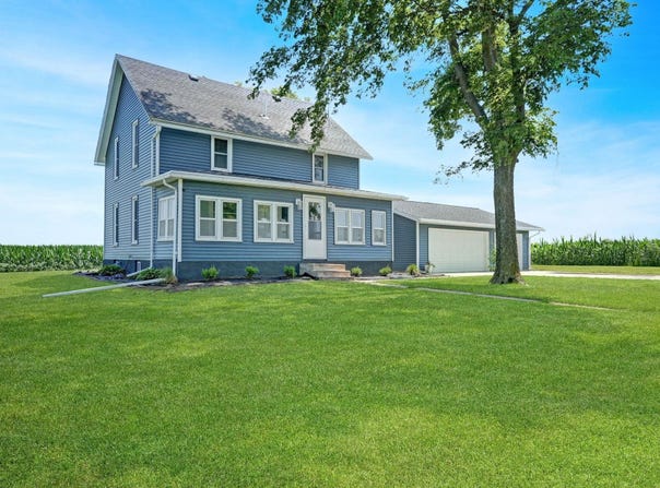 1020 Mc Quilkin Avenue, LaPorte City, IA 50651