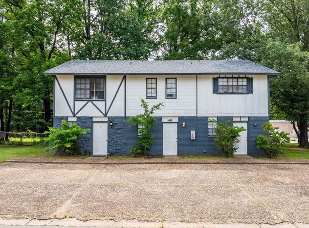 8300 Woodview Dr Drive, Sherwood, AR 72120
