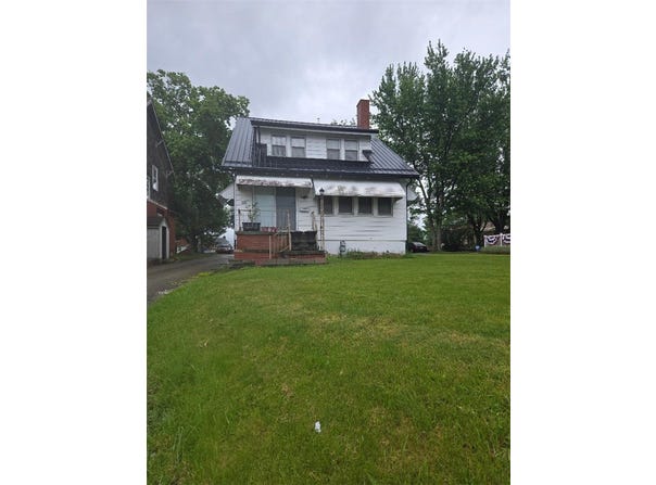 615 Morgantown Road, South Union Twp, PA 15401