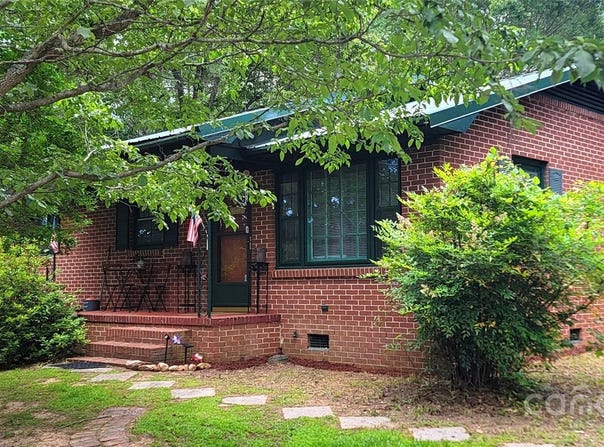 3702 Jonesville Lockhart Highway, Union, SC 29739