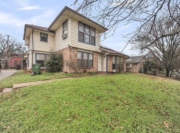 5208 Oak Gate Court, Arlington, TX 76016
