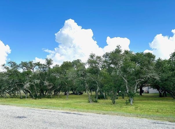 444-448 Misty OAK lANE, ROCKPORT, TX 78382