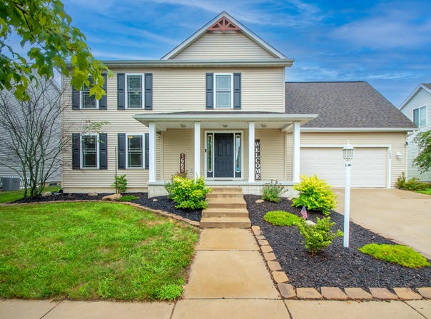 1665 Glasgow Street, Valparaiso, IN 46385