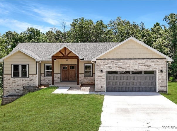 20 Simple Time Drive, Camdenton, MO 65020