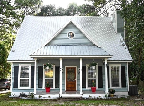 104 Crestview Circle, Daphne, AL 36526