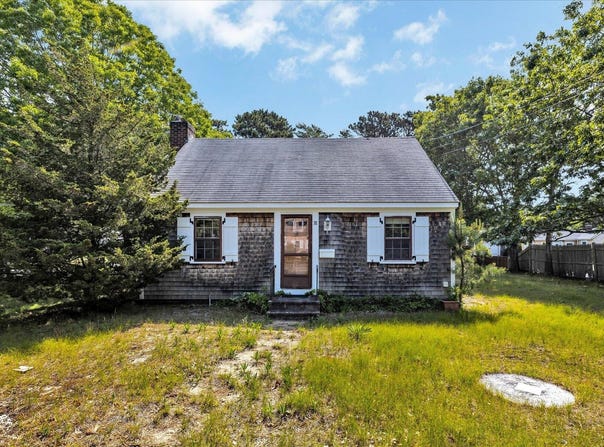 38 South Street, South Yarmouth, MA 02664