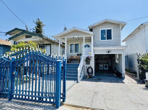 1344 64Th Ave, Oakland, CA 94621