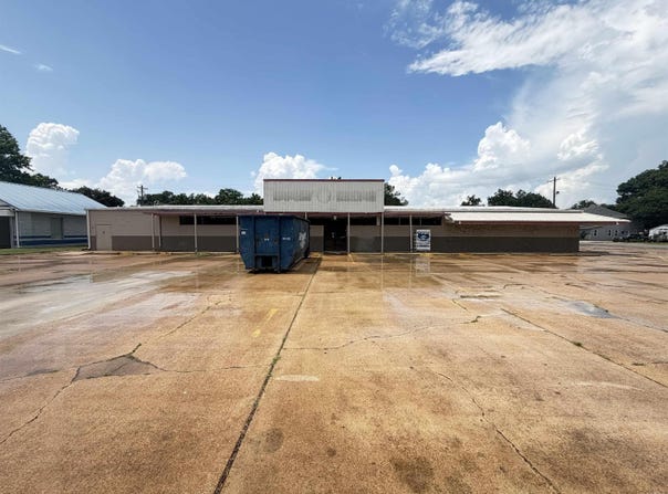 500 SW Front St, Walnut Ridge, AR 72476