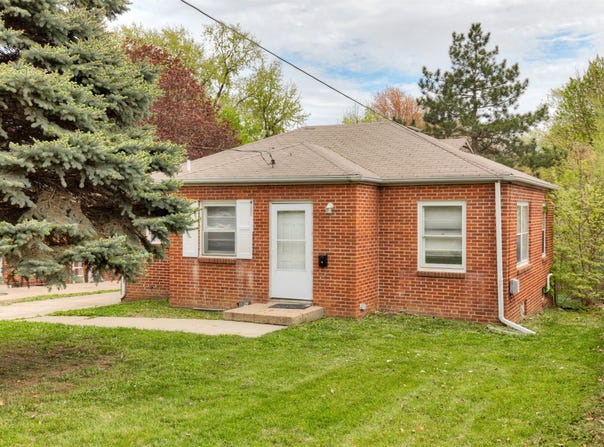 4115 11th Street, Des Moines, IA 50313
