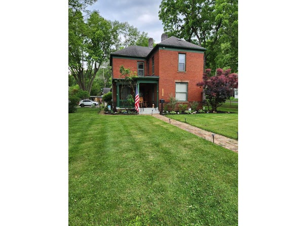 1183 N Columbus Street, Lancaster, OH 43130