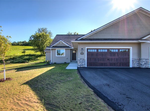 3882 Nicholas Dr. Avenue SE, Menomonie, WI 54751