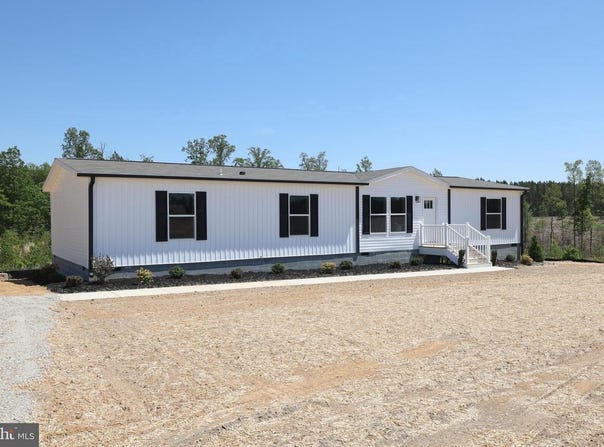 355 MOOREFIELD RD, MINERAL, VA 23117