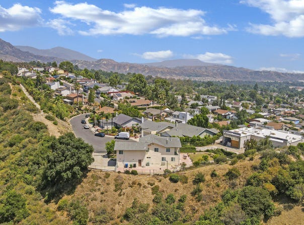 13487 Trego Place, Sylmar, CA 91342