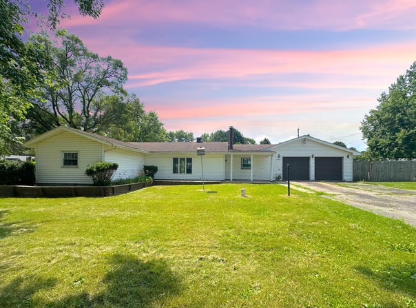 69762 Eisenhower Road, Sturgis, MI 49091