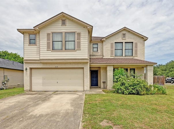 219 Valero DR, San Marcos, TX 78666