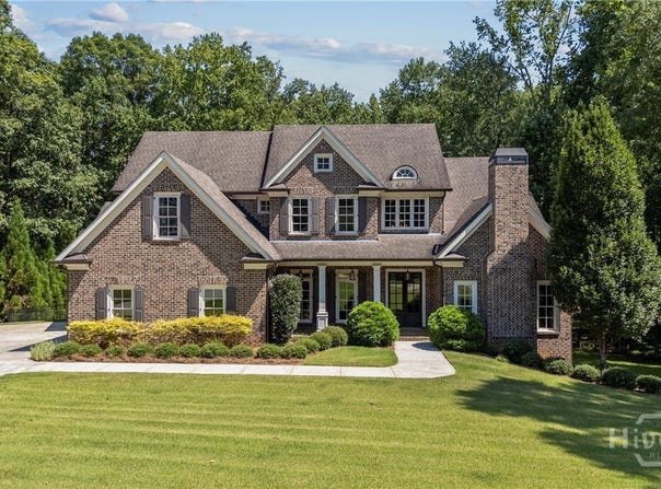 416 St Ives Walk, Monroe, GA 30655