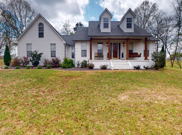 235 Blackberry Hill Lane, Lexington, TN 38351