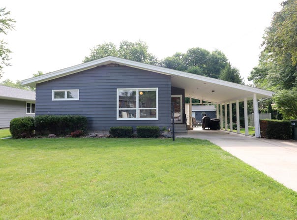 404 State Street, Emmetsburg, IA 50536