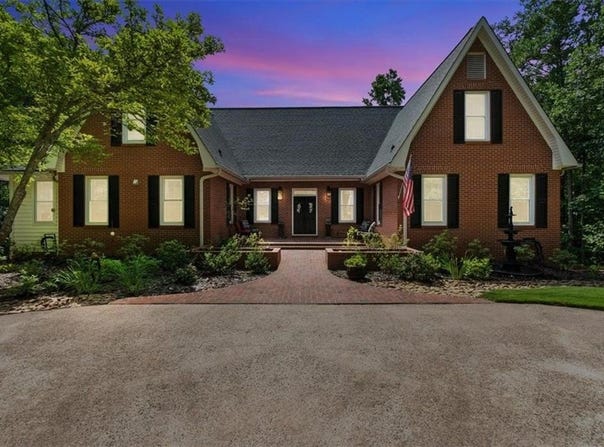 200 WATERFORD FALLS Drive, Canton, GA 30114
